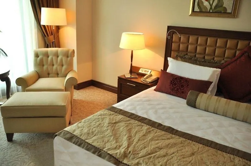 Crowne Plaza Istanbul Asia By Ihg 5*,